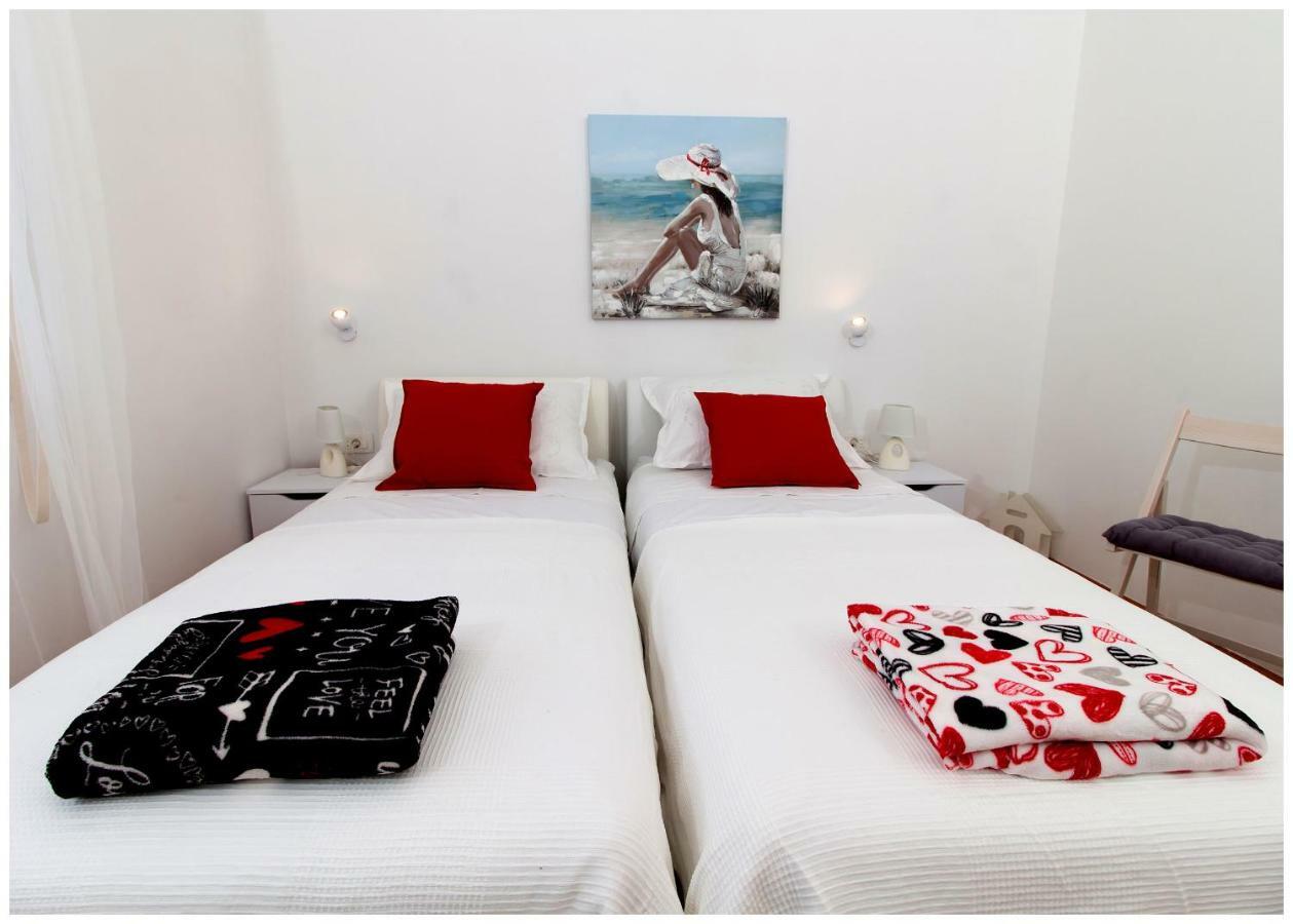 Large Apartment Between Split And Trogir Kaštela Extérieur photo